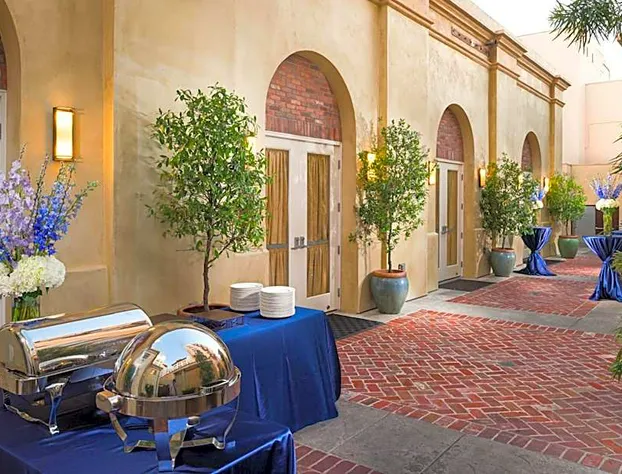 Hotel Shattuck Plaza hotel detail image 1