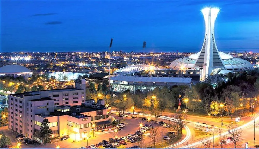 Hotel Universel Montreal hotel hero