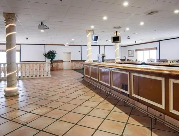 Miami Gardens Inn & Suites hotel detail image 1