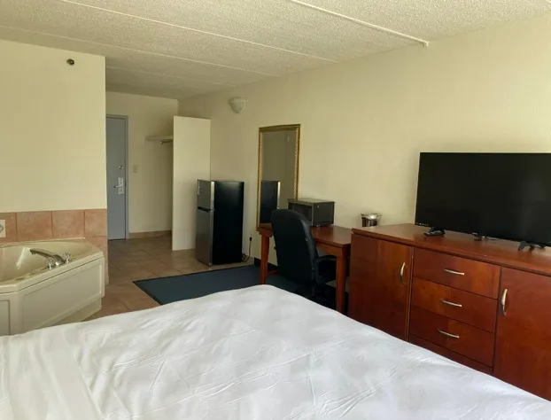 Miami Gardens Inn & Suites hotel detail image 3