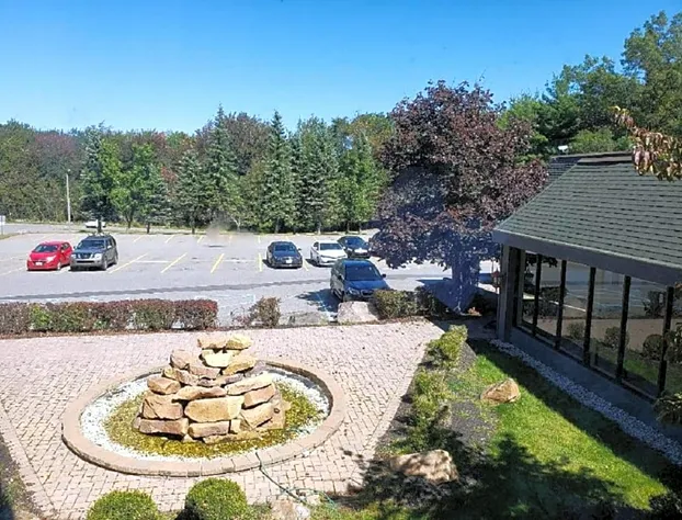 Chateau Resort & Conference Center hotel detail image 3