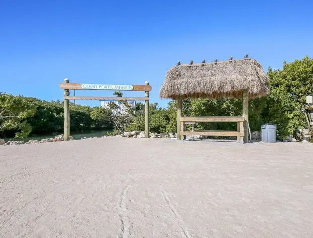 Ocean Pointe Suites at Key Largo hotel detail image 2