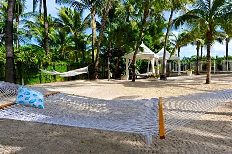 South Seas Hotel hotel detail image 2