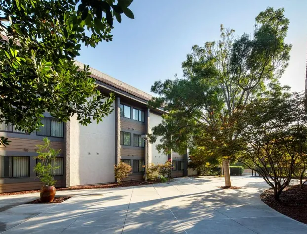 Sonesta Silicon Valley hotel detail image 1