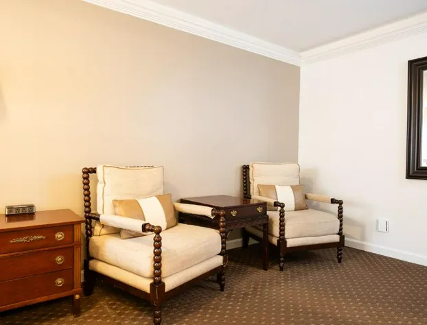 Senator Inn & Spa hotel detail image 4