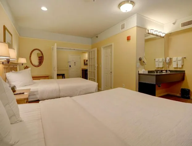 Senator Inn & Spa hotel detail image 4