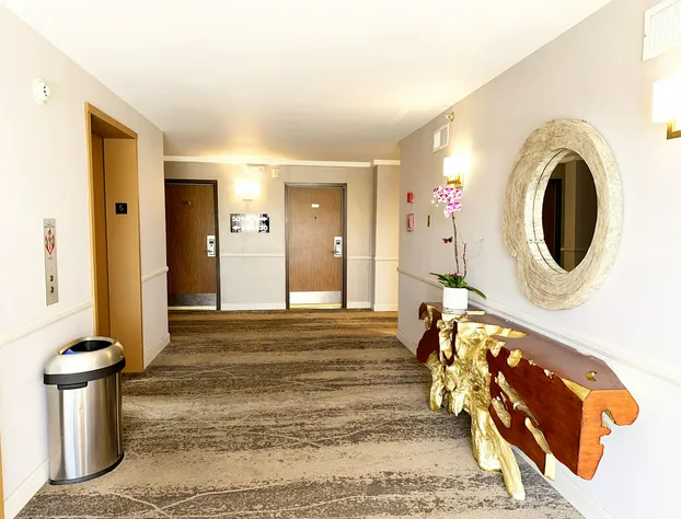 Lincoln Hotel Monterey Park Los Angeles hotel detail image 2