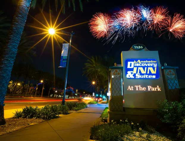 Anaheim Discovery Inn & Suites hotel detail image 1