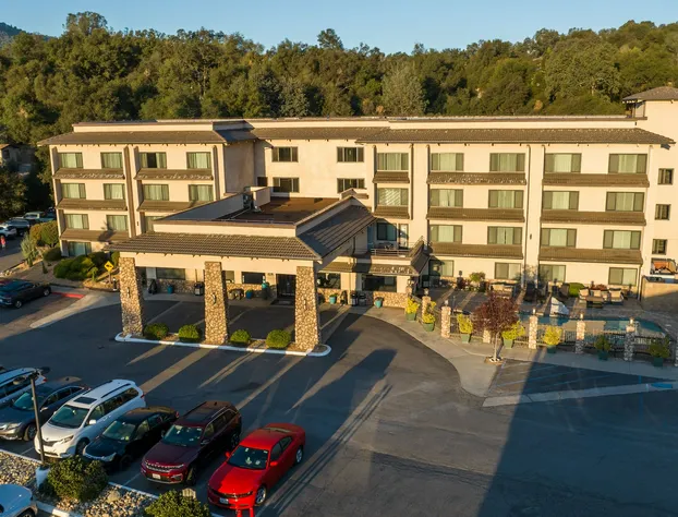 Yosemite Southgate Hotel & Suites hotel detail image 2