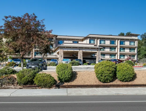 Yosemite Southgate Hotel & Suites hotel detail image 3