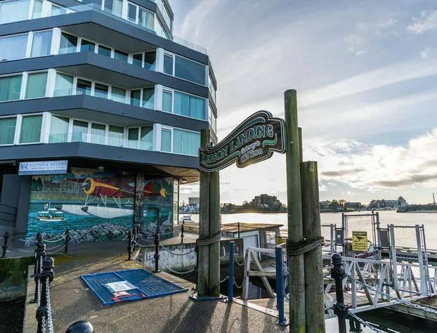 Victoria Regent Waterfront Hotel & Suites hotel detail image 3