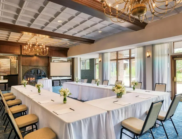 DoubleTree by Hilton Hotel Port Huron hotel detail image 3