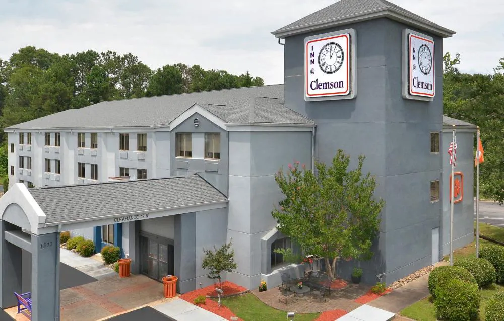 Inn @ Clemson hotel hero