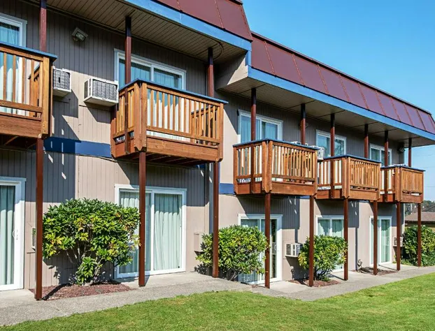 Rodeway Inn Enumclaw Mount Rainier-Crystal Mountain Area hotel detail image 3