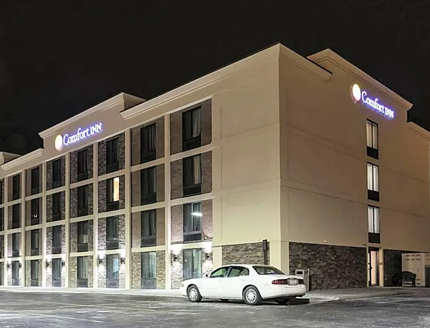 Comfort Inn Bay City - Riverfront hotel detail image 1