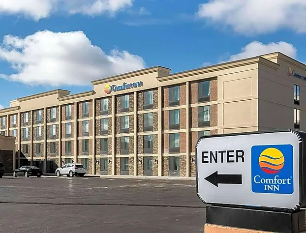 Comfort Inn Bay City - Riverfront hotel detail image 2