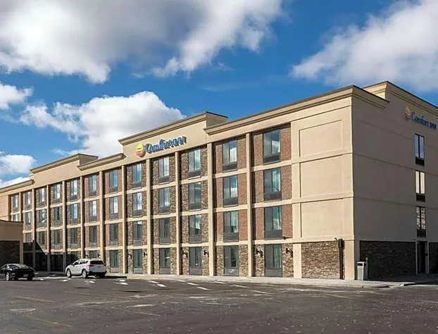 Comfort Inn Bay City - Riverfront hotel detail image 2