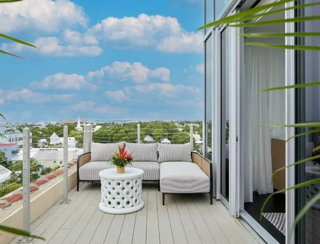 La Concha Key West, Autograph Collection hotel detail image 2