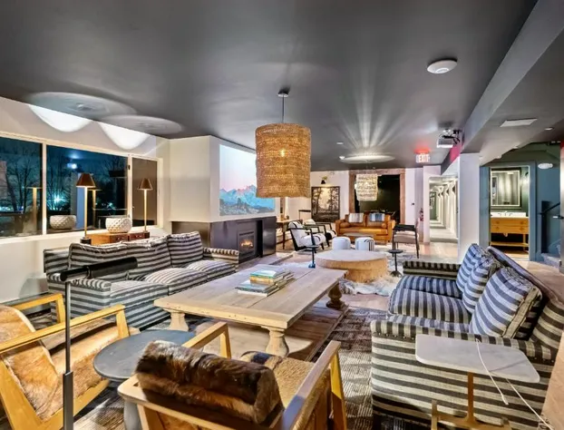 Inn At Mount Snow hotel detail image 4