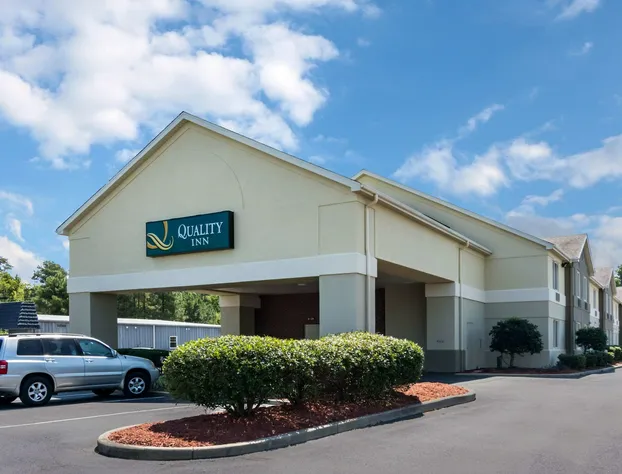 Quality Inn Warsaw near Rappahannock River hotel detail image 1