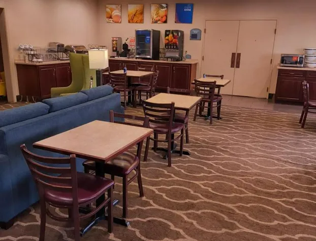 Comfort Inn & Suites Dayville - Killingly Industrial Park hotel detail image 3