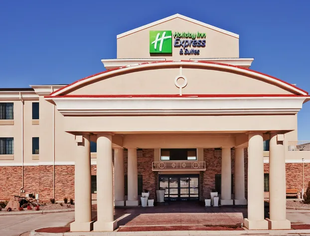 Holiday Inn Express Hotel & Suites Clovis by IHG hotel detail image 2