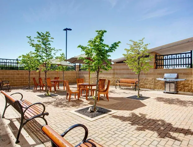 Hampton Inn & Suites by Hilton Halifax - Dartmouth hotel detail image 1