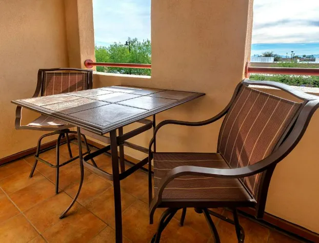 Comfort Suites Goodyear - West Phoenix hotel detail image 2