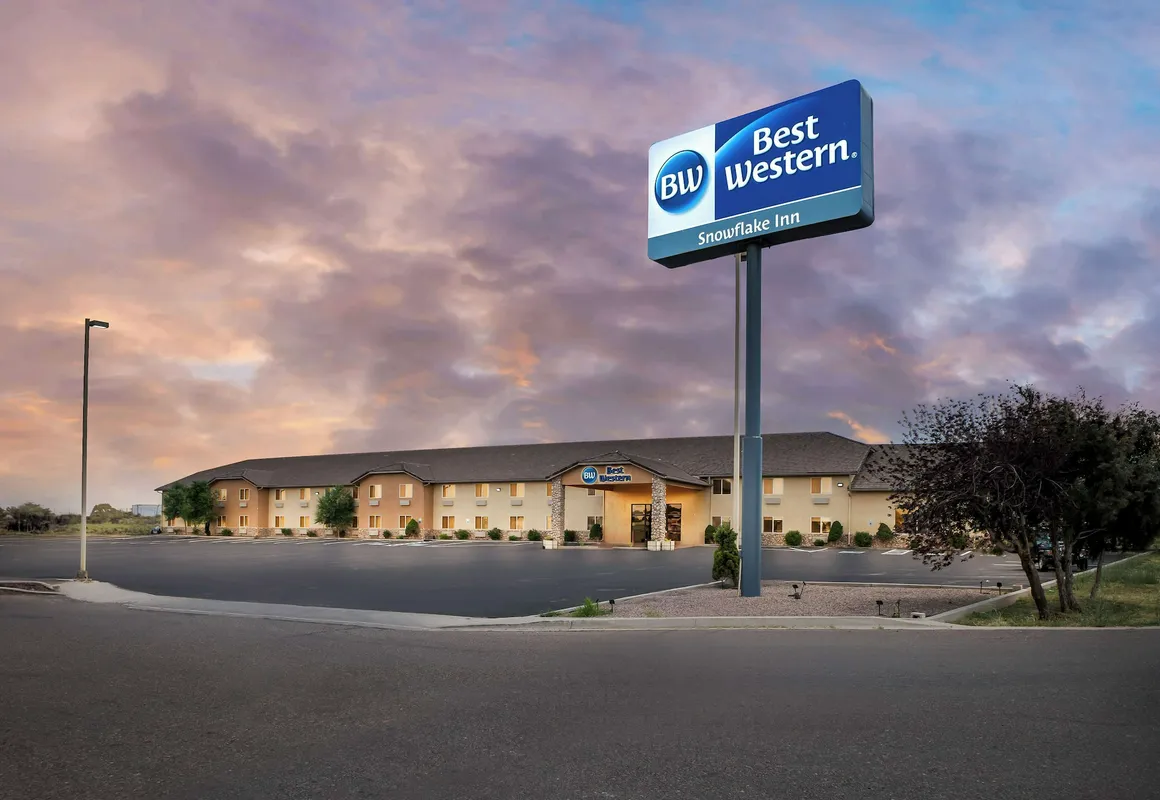 Best Western Snowflake Inn hotel hero