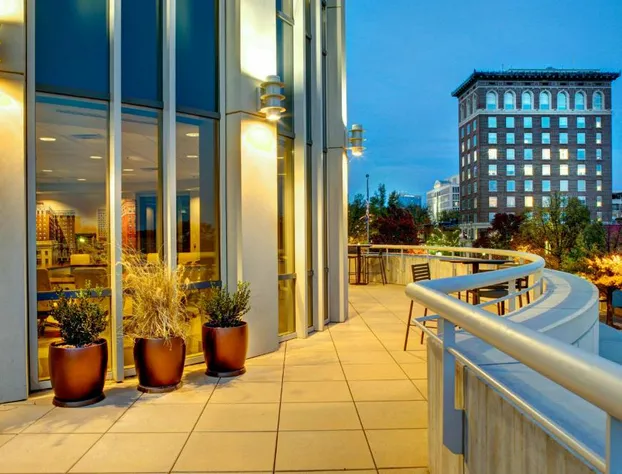 Courtyard by Marriott Greenville Downtown hotel detail image 4