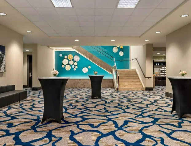 Hilton Motif Seattle hotel detail image 2