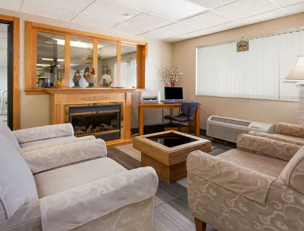 Baymont by Wyndham Midland hotel detail image 1