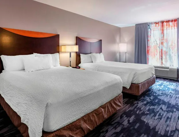 Fairfield Inn & Suites Columbus hotel detail image 4