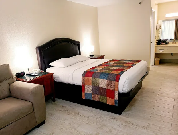 Simple Rewards Inn hotel detail image 1