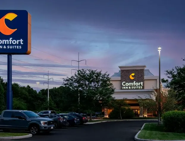 Comfort Inn & Suites Newark - Wilmington hotel detail image 3