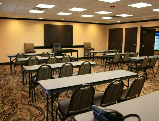 Hampton Inn & Suites McAlester hotel detail image 2