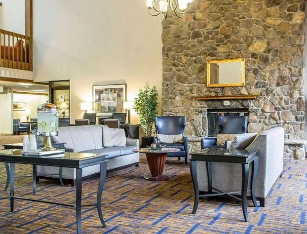 Howard Johnson by Wyndham Merrillville hotel detail image 2