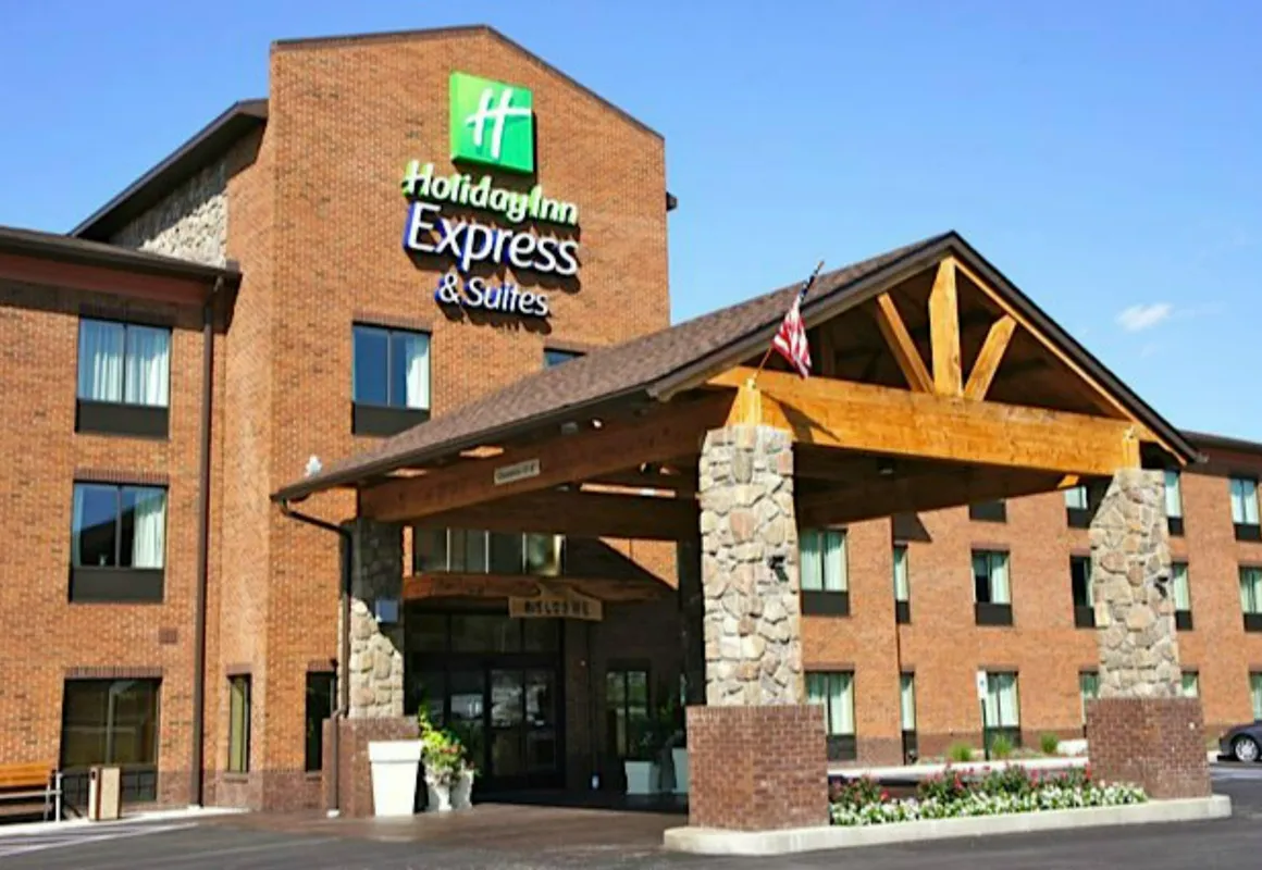 Holiday Inn Express Hotel & Suites Donegal by IHG hotel hero