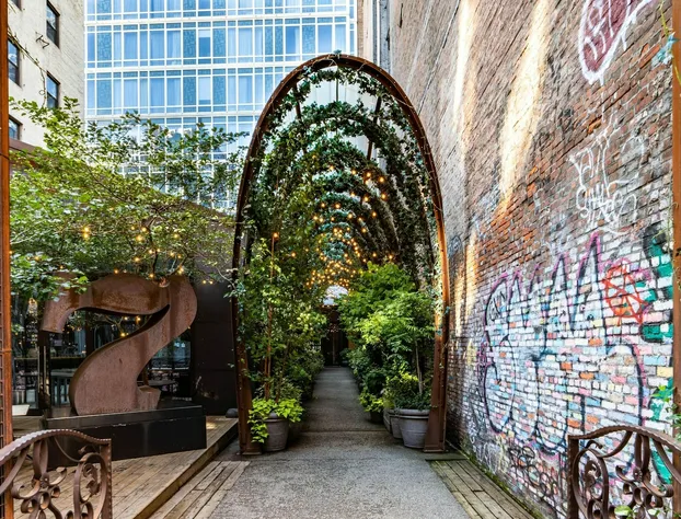 NoMo SoHo hotel detail image 4