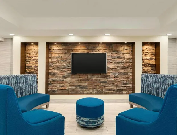 Days Inn & Suites by Wyndham Prattville-Montgomery hotel detail image 4