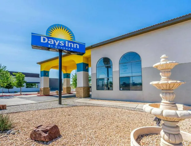 Days Inn by Wyndham Los Lunas hotel detail image 2