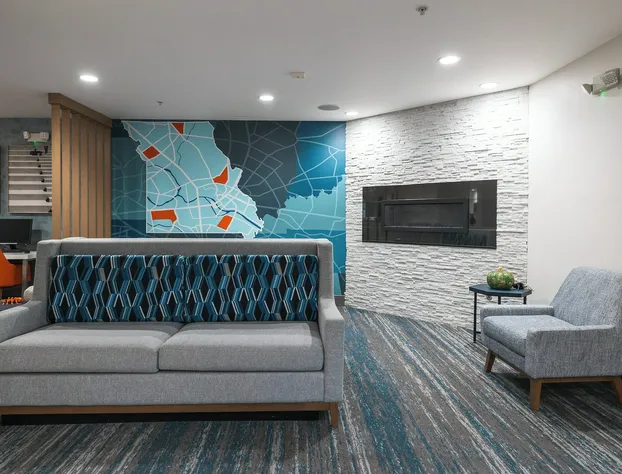 Holiday Inn Express Hotel & Suites St. Robert by IHG hotel detail image 2