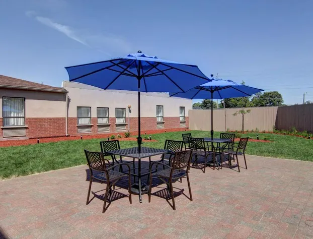 Best Western Plus Bowmanville hotel detail image 2