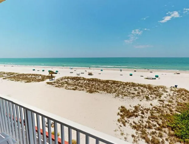 Island Inn Beach Resort hotel detail image 4