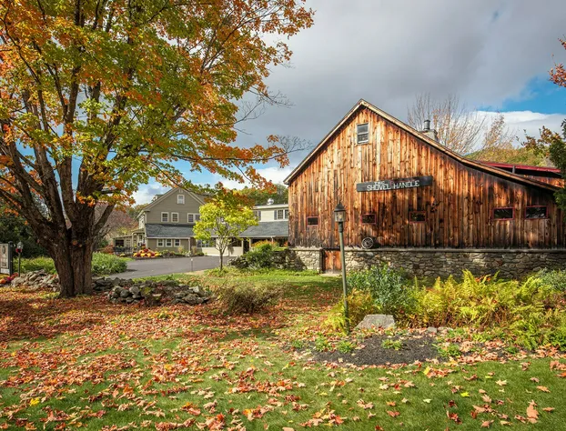 Whitneys Inn at Black Mountain hotel detail image 4