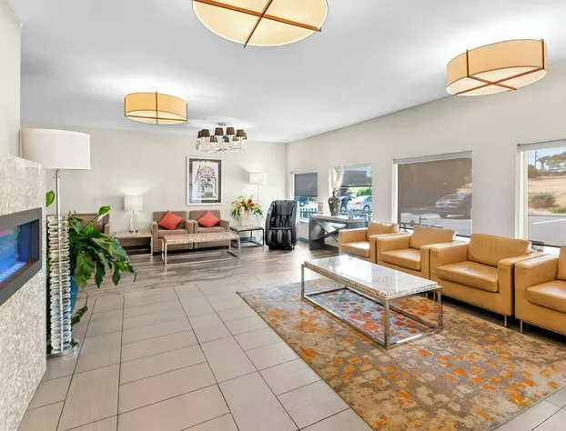 Best Western Cowichan Valley Inn hotel detail image 2