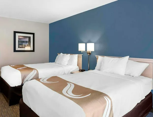 Quality Inn & Suites hotel detail image 2