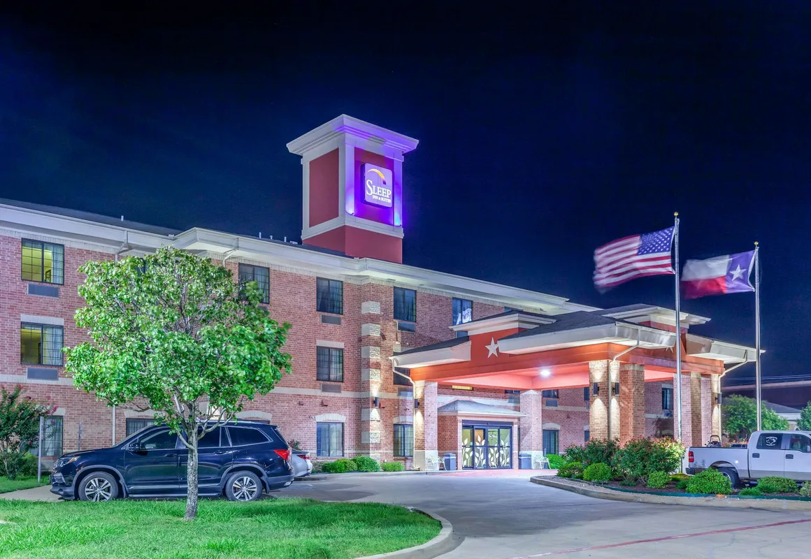 Sleep Inn & Suites Hewitt - South Waco hotel hero