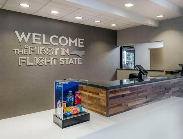 Hampton Inn & Suites Burlington, NC hotel detail image 1