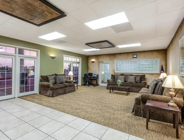 Angel Inn Near IMAX, a Travelodge by Wyndham hotel detail image 2